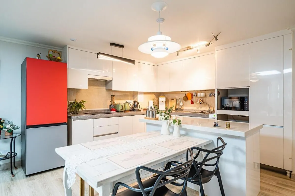 Haeundae Beach Bexco Busan Apartment